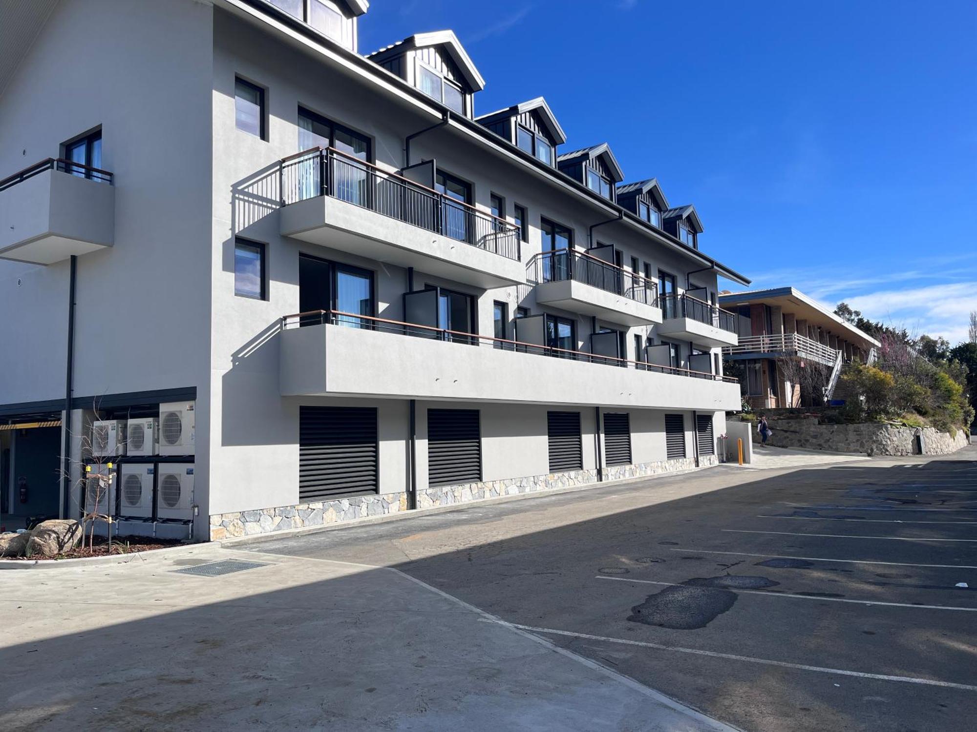 Hotel Lake Jindabyne Hotel 3*
