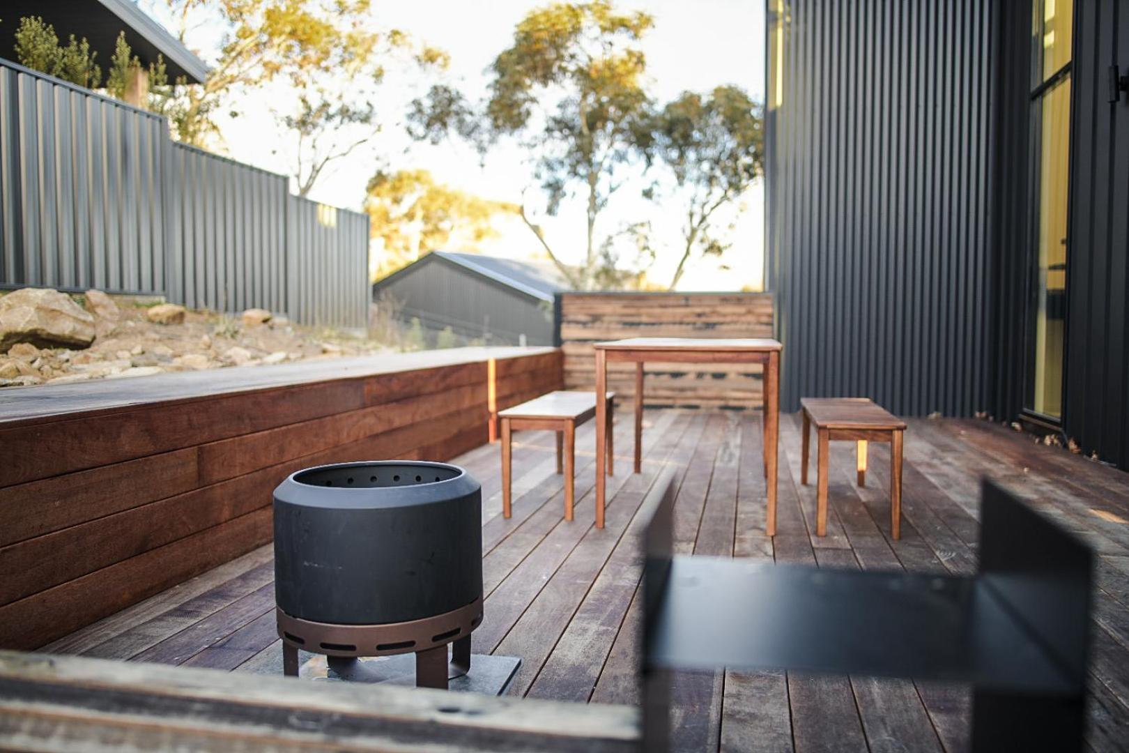 Snowbell - Mountain View, 4br Modern Detached Holiday home Jindabyne