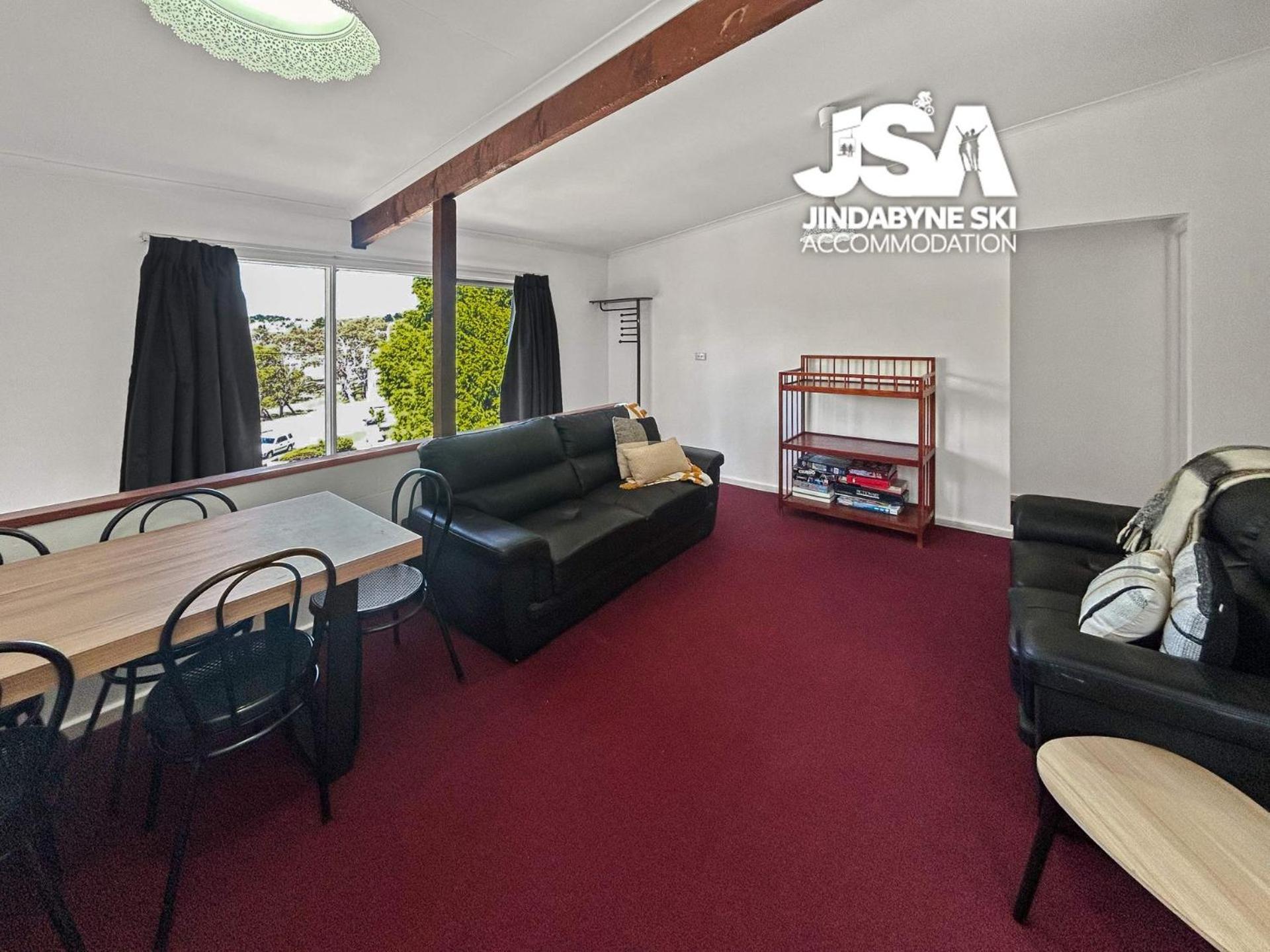 Mistral 2 Jindabyne