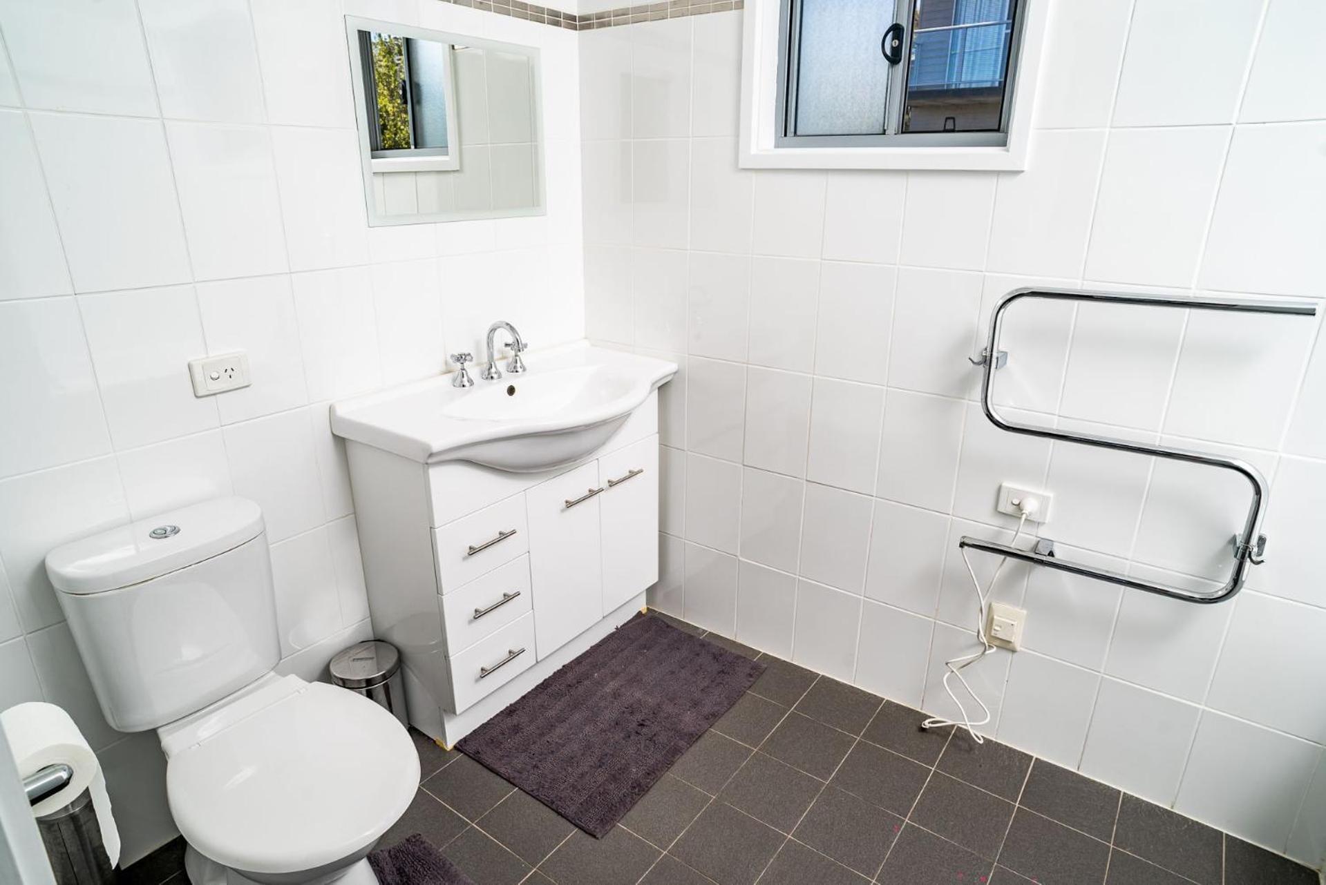 Aspect 2 8 Poley Cow Apartment *